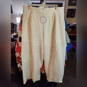 Umgee Light Cream Textured Wide Leg Pants